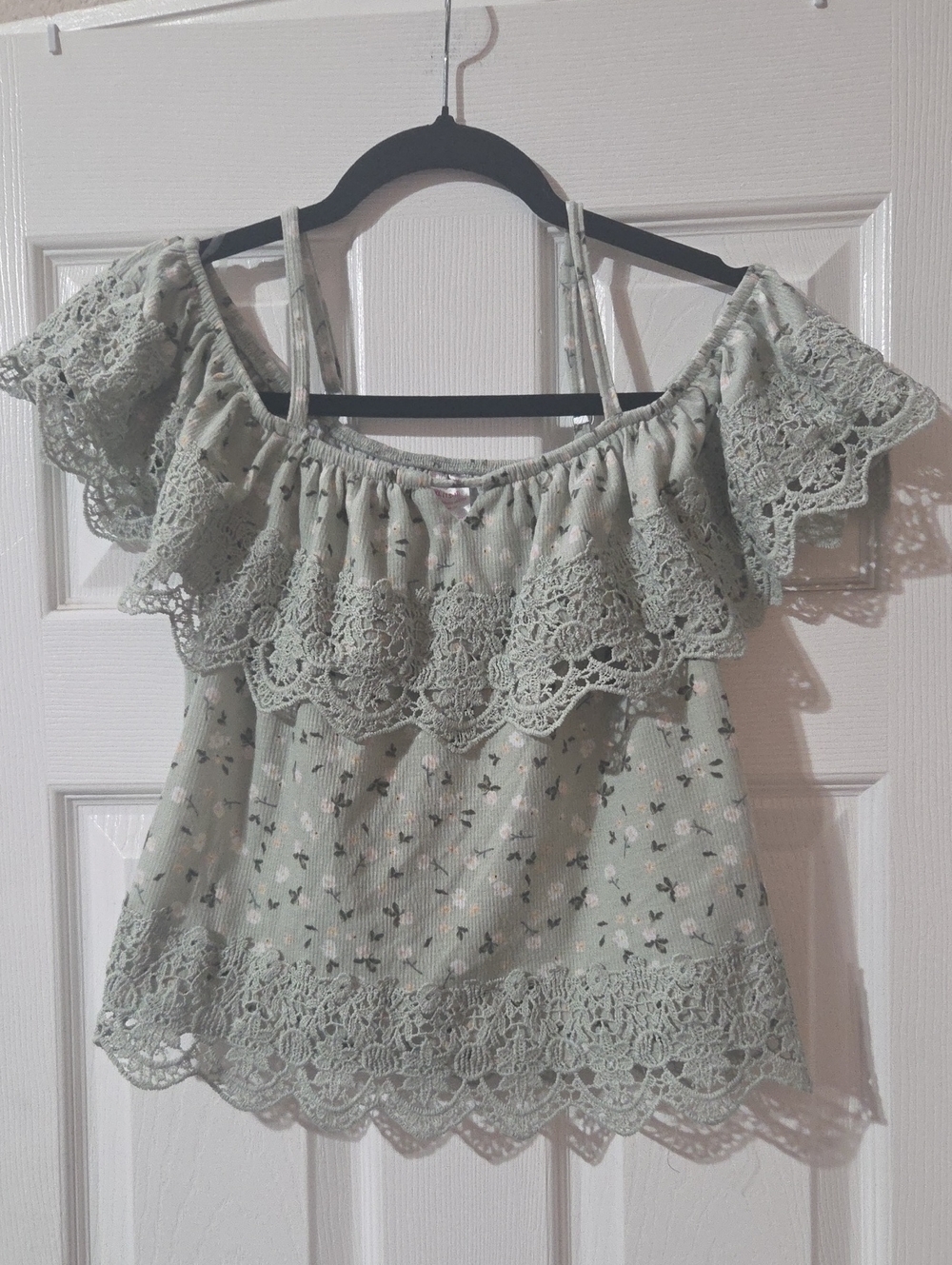 No Boundaries Sage Green Floral Lace-Trim Off-Shoulder Cami